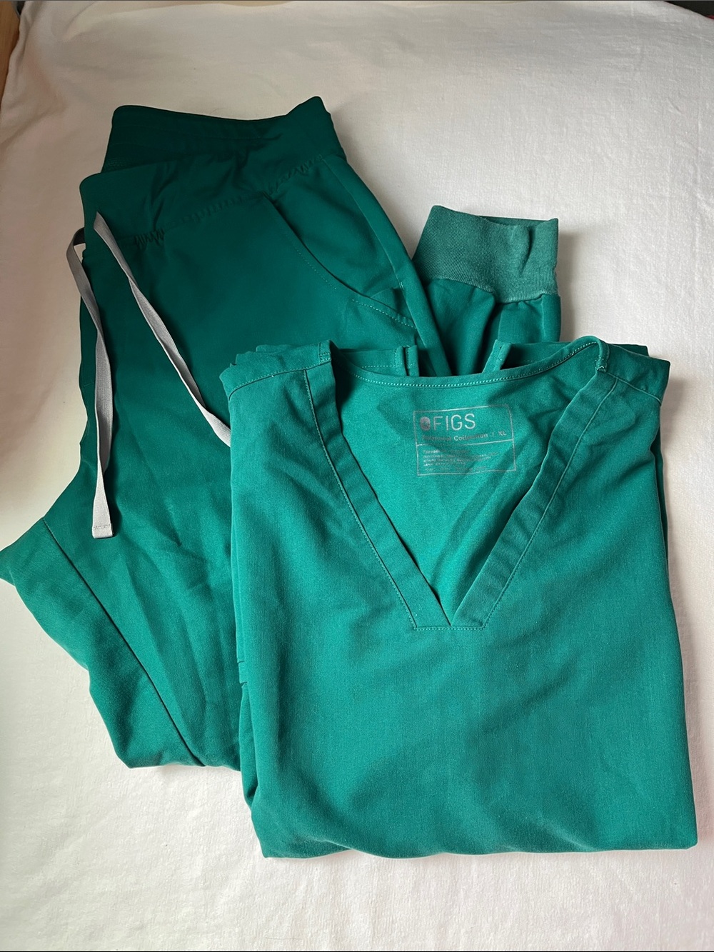 FIGS Scrub Set Hunter Green XL/LP